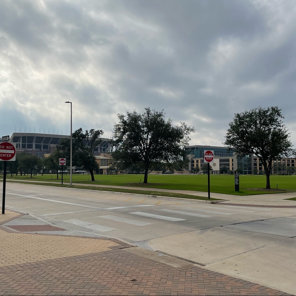 Meet your Posher, Kyra